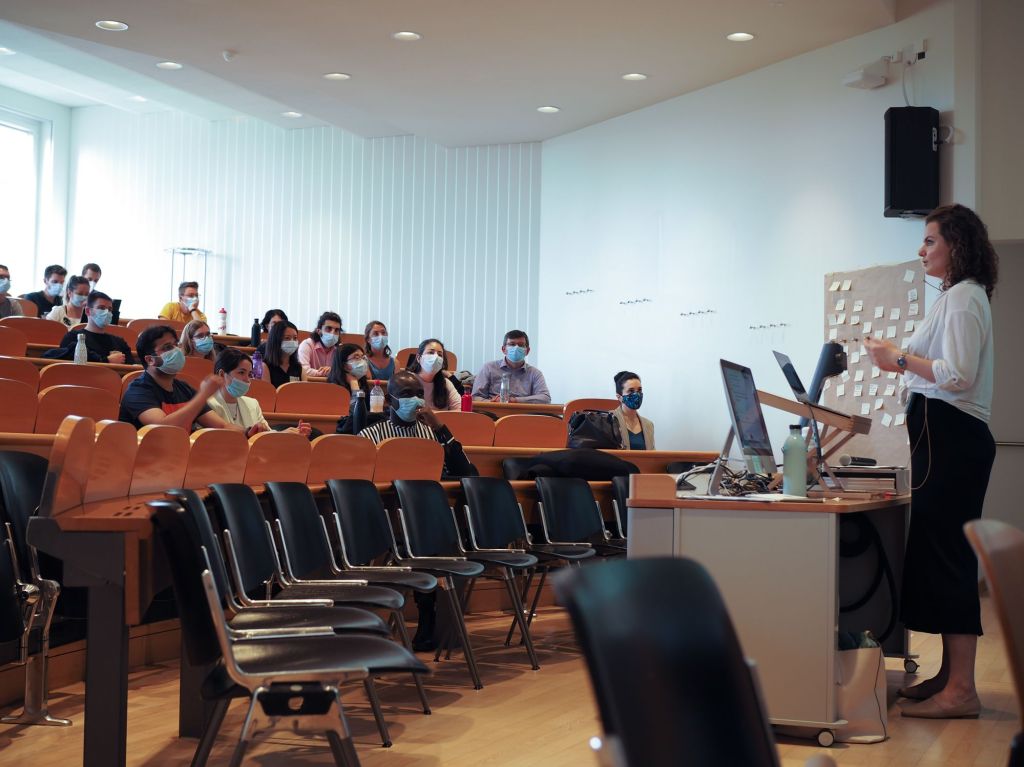 Teaching at the Innovathon&nbsp;Mobility